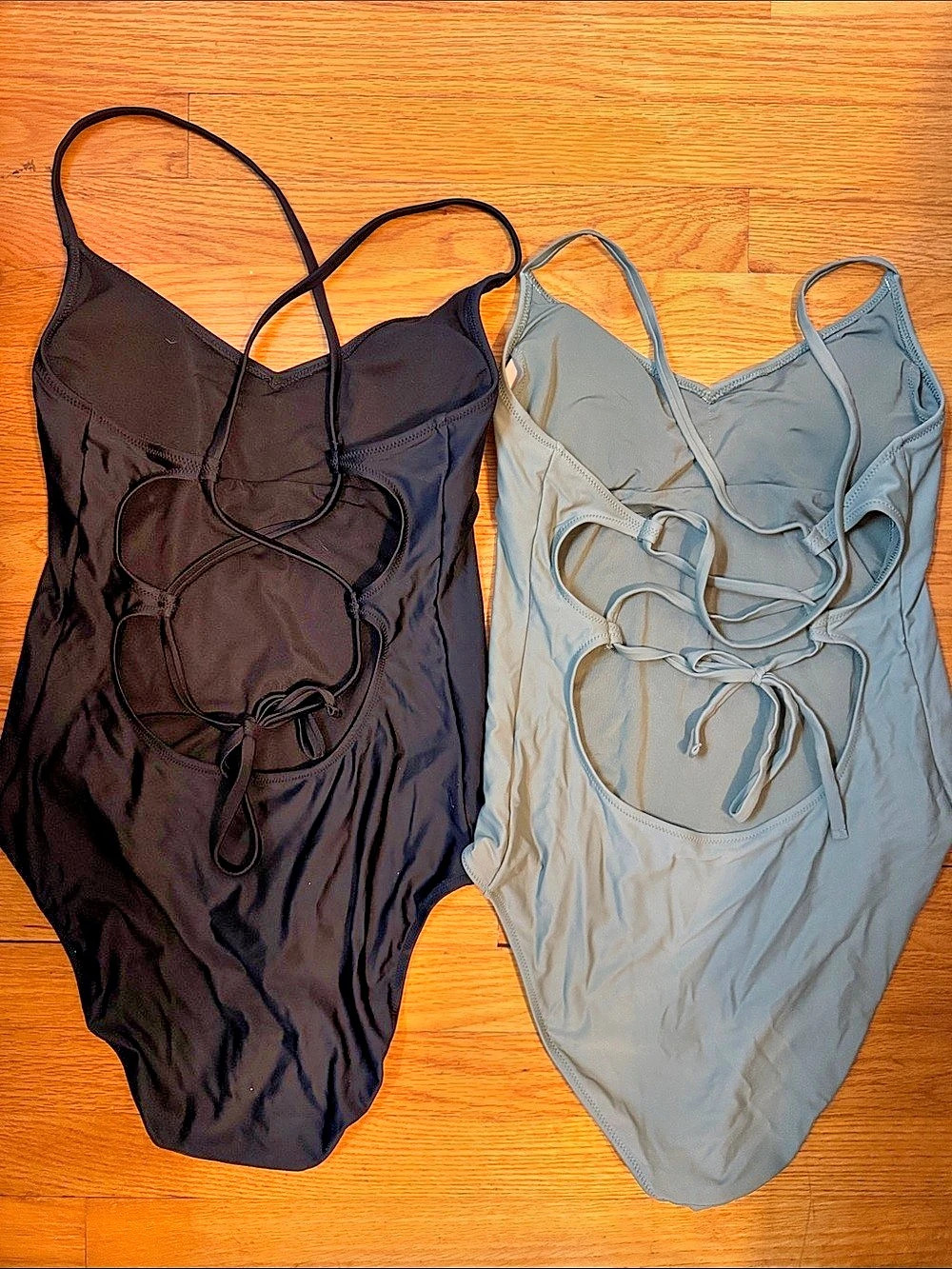 Aerie MED LONG Women's One-Piece Swimsuit Lot! - Picture 4 of 5